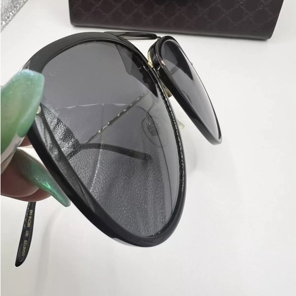 1 little scratche - Picture 9 of 9